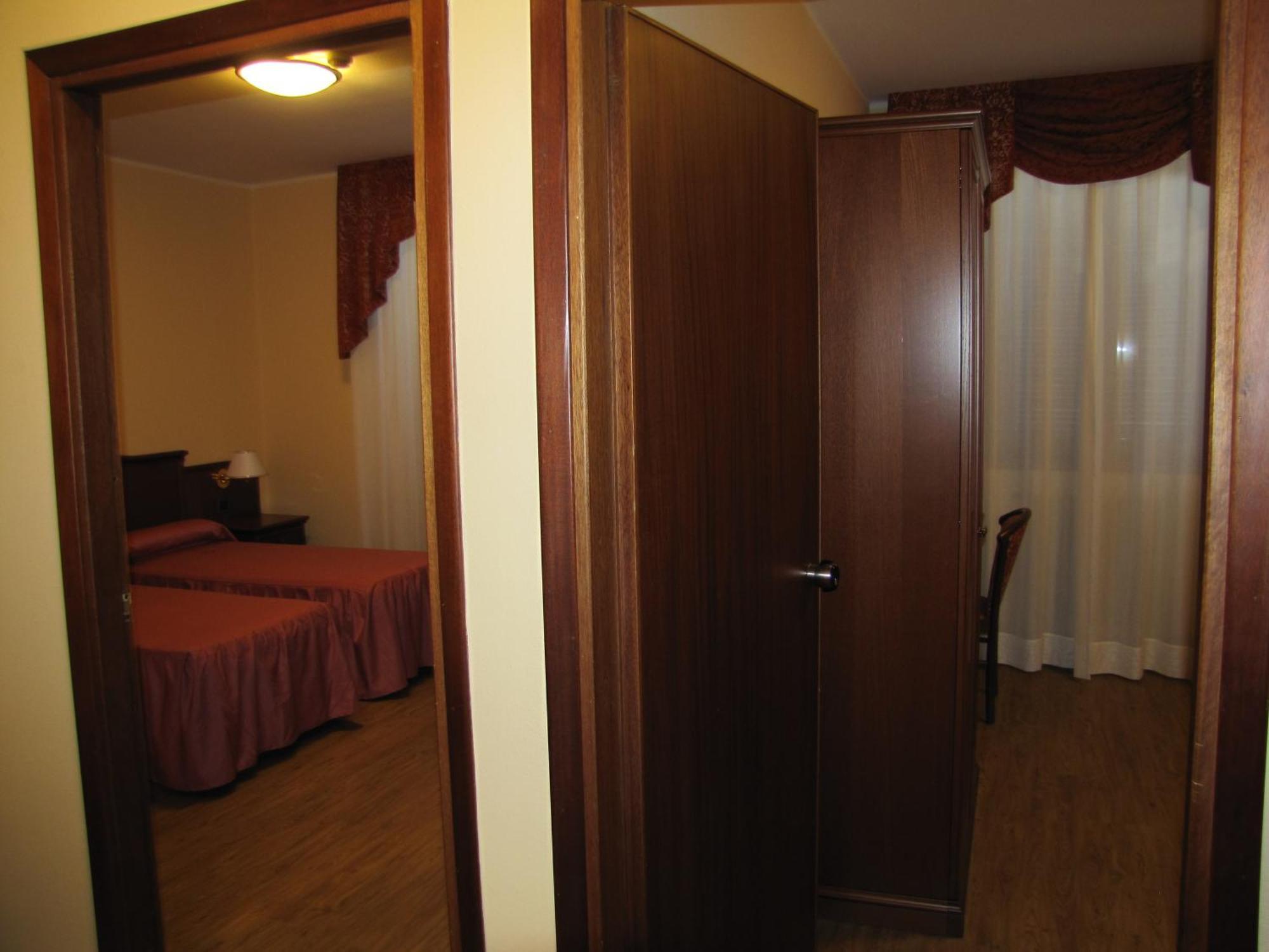 Hotel Ristorante Combolo Teglio Luaran gambar